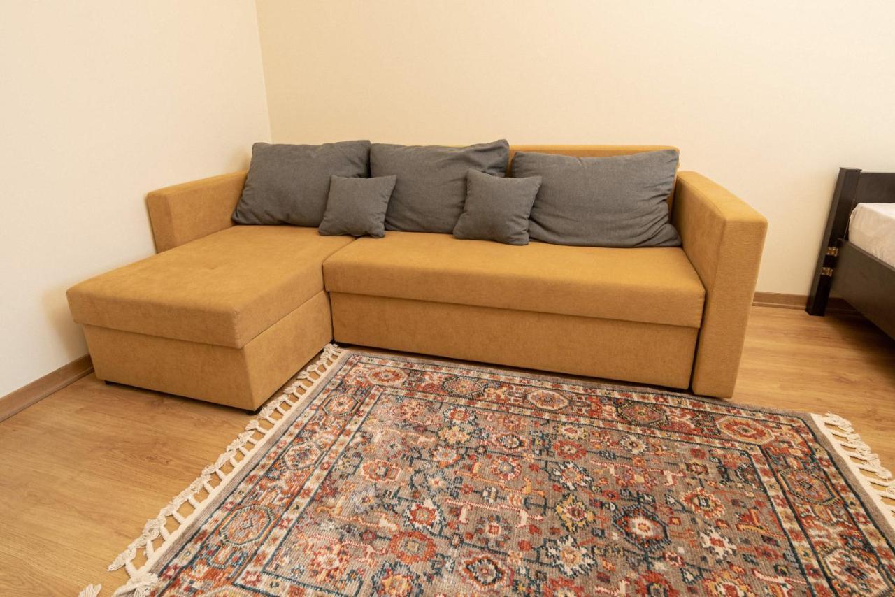 Comfort Apartment Лвив Екстериор снимка